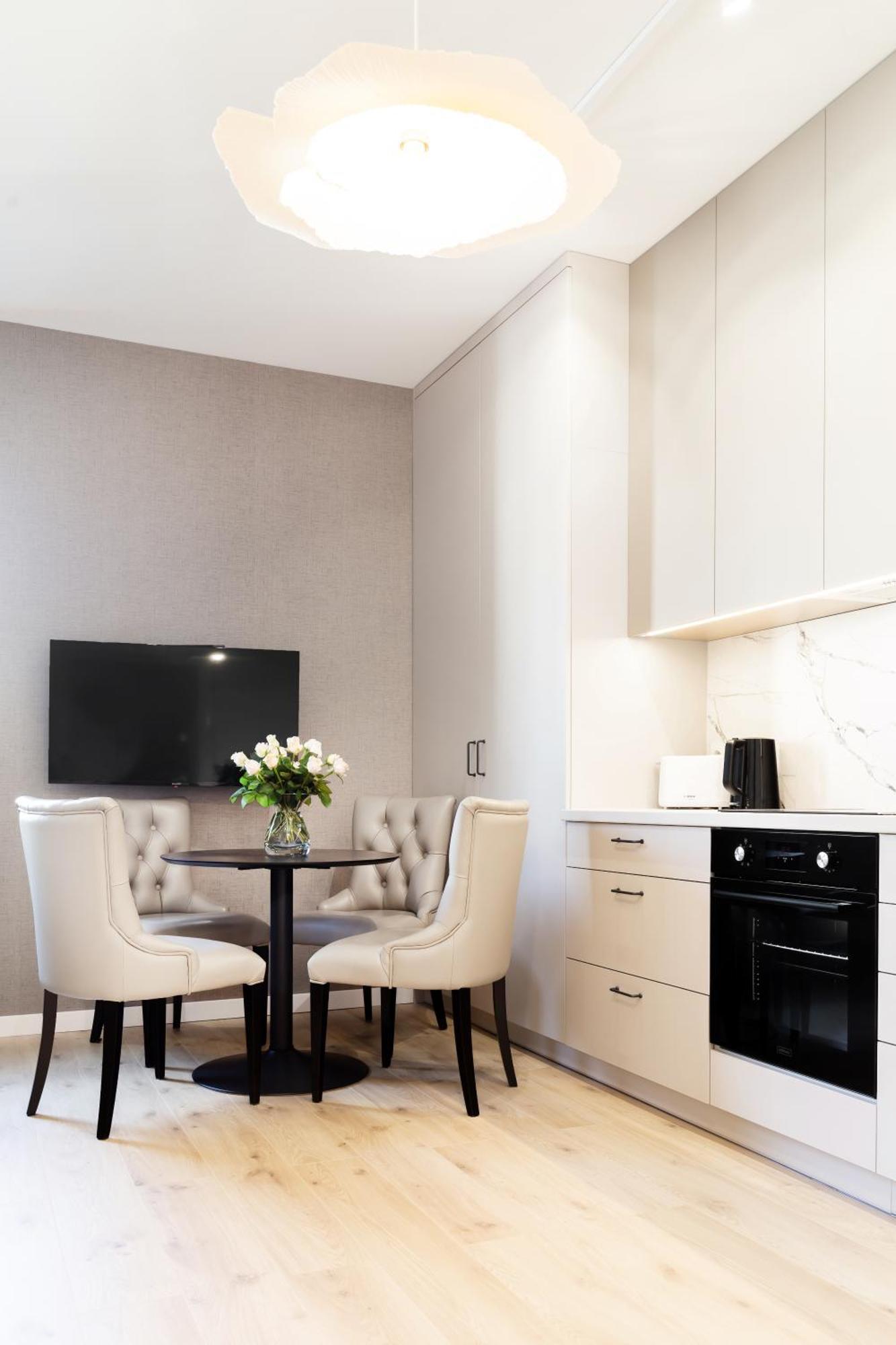 קרקוב Househost Apartment Smolensk 33-309A מראה חיצוני תמונה